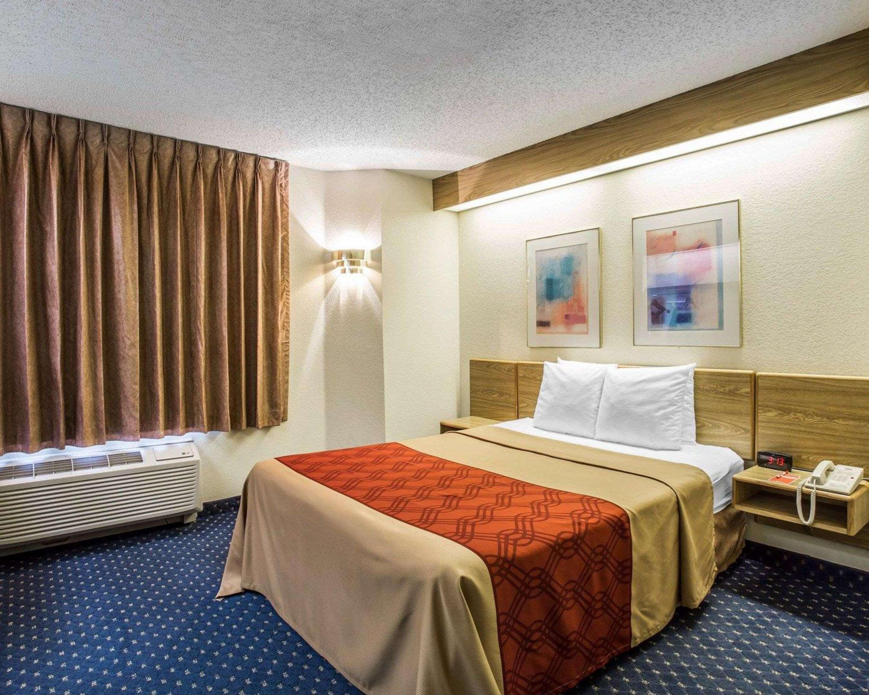 Econo Lodge Denver International Airport Aurora Exterior photo