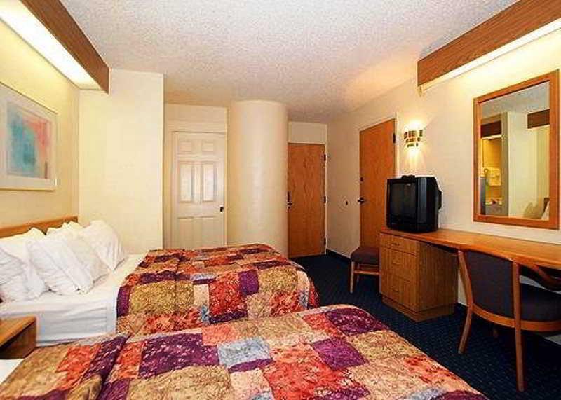 Econo Lodge Denver International Airport Aurora Exterior photo