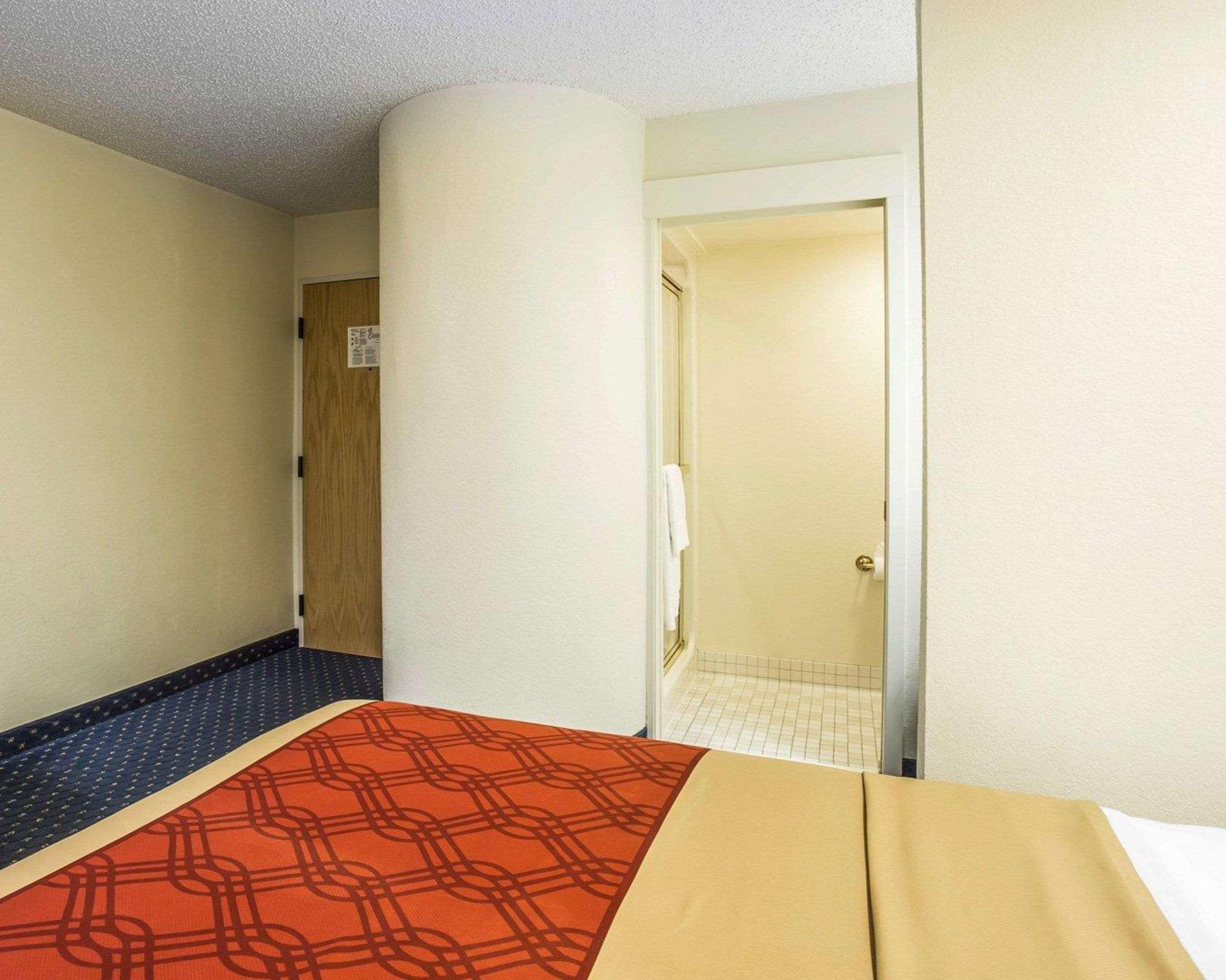 Econo Lodge Denver International Airport Aurora Exterior photo